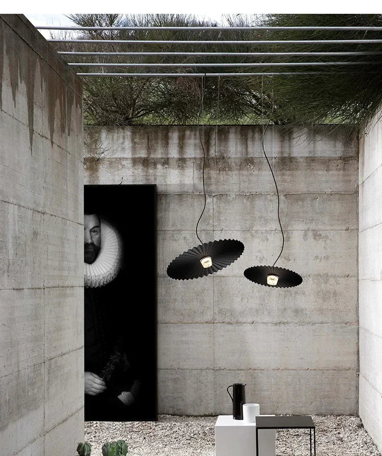 Modern Minimalist Pendant Light Creative Design Metal Lampshade Flower Lamp Clothing Store Living Room Bedroom Bar Decor Lights