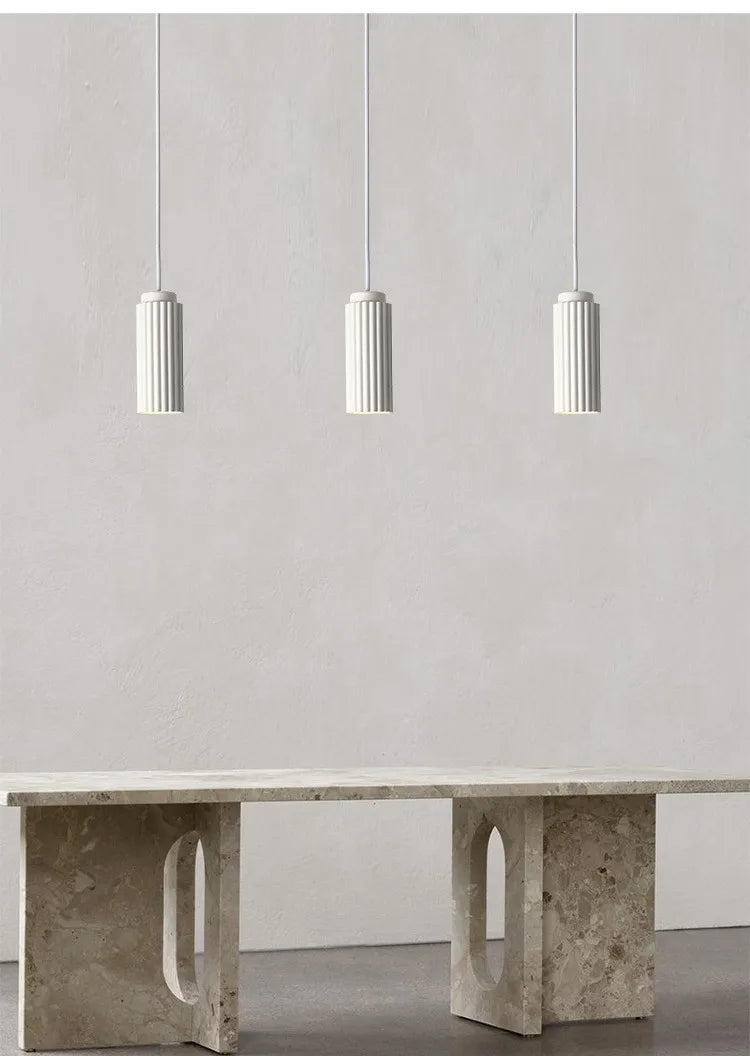 Modern Minimalist Pendant Lights Restaurant Bar Counter Bedroom Living Room Plum Blossom Pipe Single Head Small Chandelier